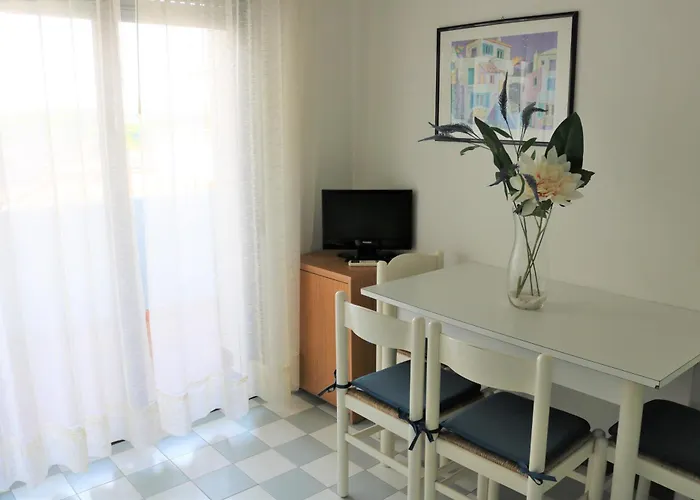 Minerva 公寓 比比翁